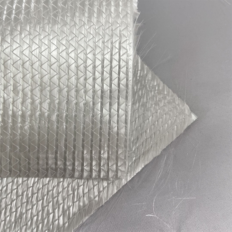 1200 g fijngebreid composietvilt/multi-axiaal doek ±45°0°90° voor windenergie